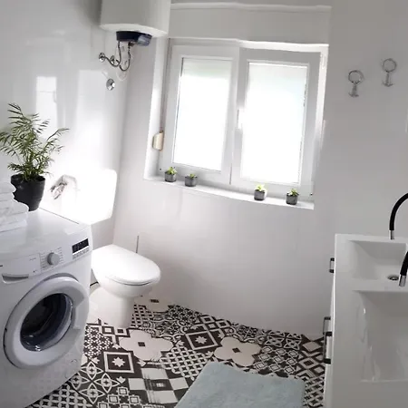 Apartment Lili In Pet Friendly, Free Parking *